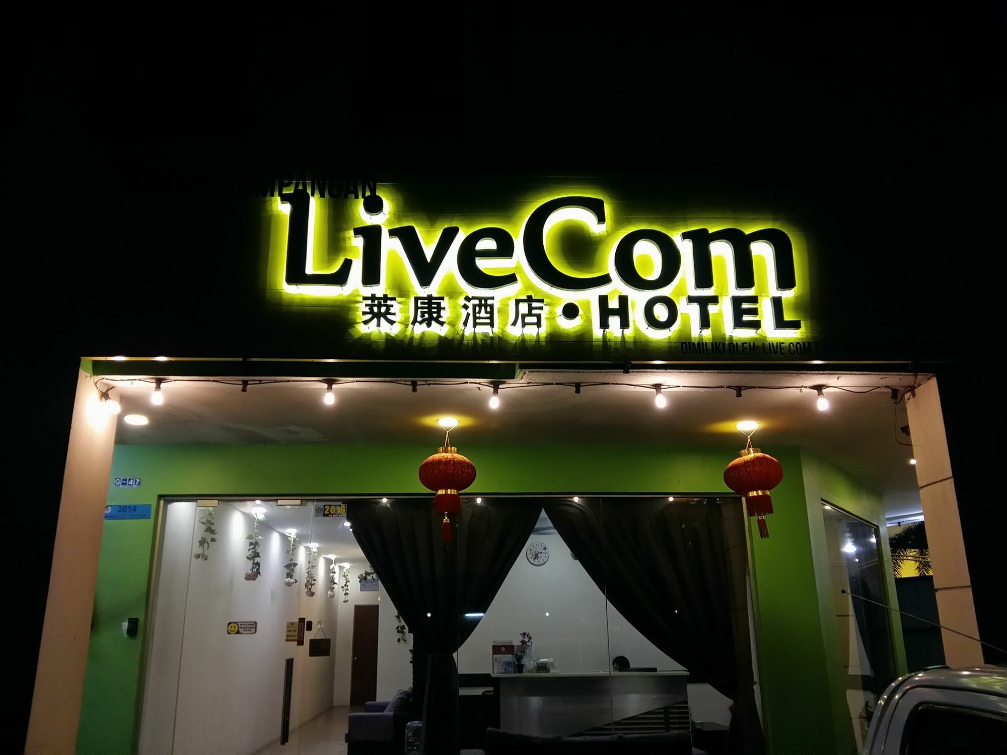 Live Com Hotel Johor Bahru Kültér fotó